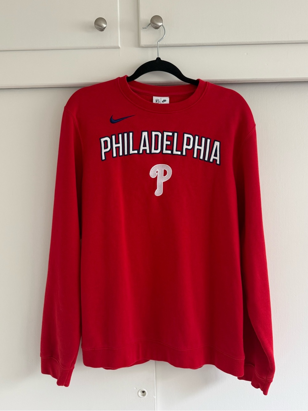 Nike Philadelphia Phillies Crewneck